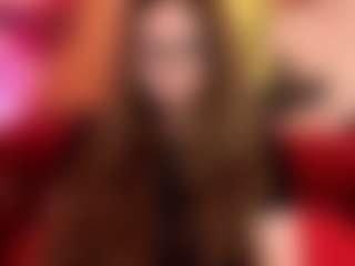 Live cam show with LuxSopphia - Brown Hair on friskycurves.com