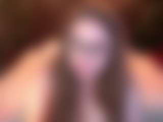 Live cam show with LuxSopphia - Spank on Camsoda