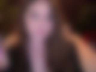 Live cam show with LuxSopphia - Double Penetration on crypto-cams