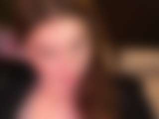 Live cam show with LuxSopphia - Double Penetration on Gym Cam Girls
