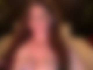 Live cam show with LuxSopphia - Anal Brown Hair on livesuperchat.net
