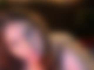 Live cam show with LuxSopphia - Spank on Gym Cam Girls