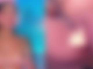 Live cam show with GinaKurt - Average on Camsoda