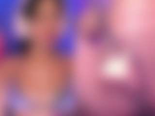 Live cam show with GinaKurt - Ebony Teen (18+) on xxxlivecams.org