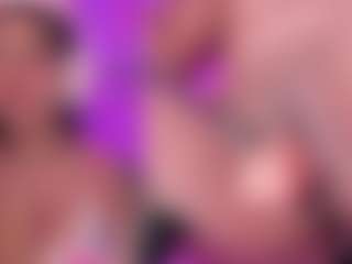 GinaKurt's Live Sex Cam Show
