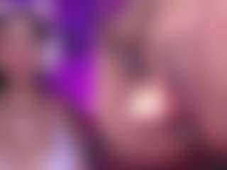 GinaKurt's Live Sex Cam Show