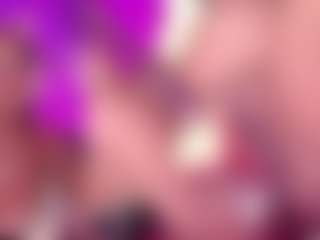 Live cam show with GinaKurt - Sexy on Uber Horny