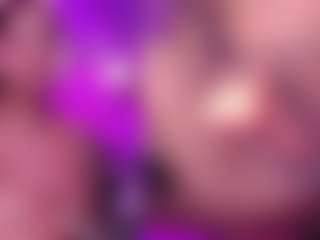 Live cam show with GinaKurt - Ebony on TeamSkeetLive | colombia