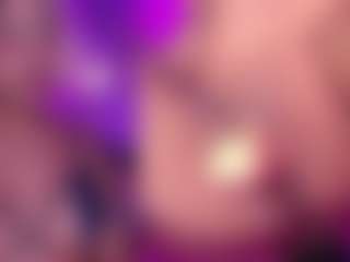 Live cam show with GinaKurt - Small Tits on CamClone