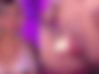 Live cam show with GinaKurt - Flashing on Dare Cams