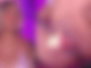 GinaKurt's Live Sex Cam Show