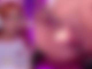 GinaKurt's Live Sex Cam Show