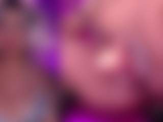 GinaKurt's Live Sex Cam Show