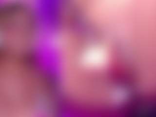 Live cam show with GinaKurt - Fingering Ebony on CamClone