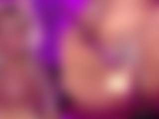 GinaKurt's Live Sex Cam Show