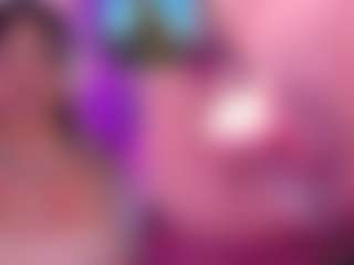 Live cam show with GinaKurt - Small Tits on Gym Cam Girls