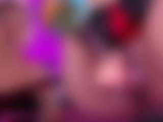 GinaKurt's Live Sex Cam Show