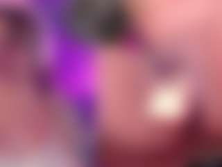GinaKurt's Live Sex Cam Show