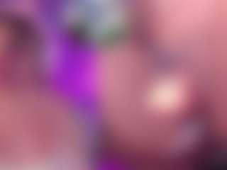 Live cam show with GinaKurt - Foot Fetish Pornstar on CamwithHer