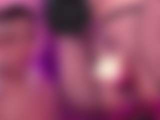 Live cam show with GinaKurt - Full Nudity on madthumbs
