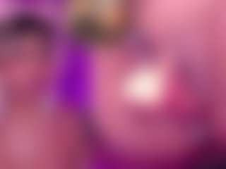 Live cam show with GinaKurt - Fingering on Camsoda