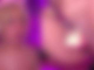 GinaKurt's Live Sex Cam Show