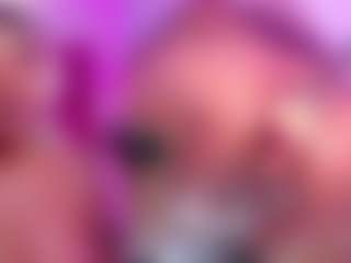 Live cam show with GinaKurt - Fuck Machine on Camsoda