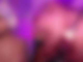 GinaKurt's Live Sex Cam Show