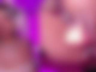 Live cam show with GinaKurt - Squirt on Camversity