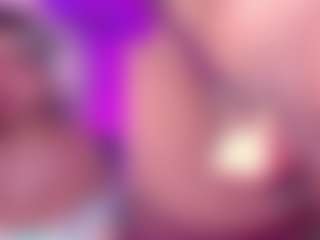 Live cam show with GinaKurt - College on Cam Slut