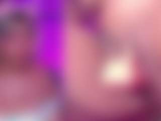 GinaKurt's Live Sex Cam Show