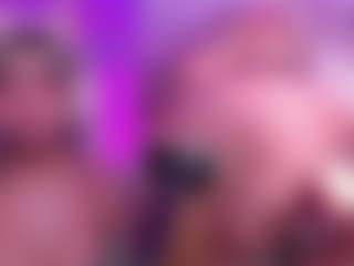 GinaKurt's Live Sex Cam Show