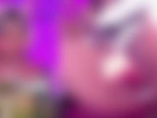 Live cam show with GinaKurt - Average on Instabang