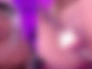 GinaKurt's Live Sex Cam Show