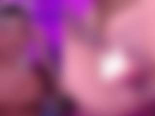 GinaKurt's Live Sex Cam Show
