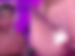 GinaKurt's Live Sex Cam Show