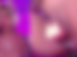 GinaKurt's Live Sex Cam Show