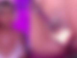 GinaKurt's Live Sex Cam Show