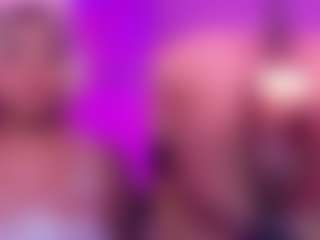 Live cam show with GinaKurt - Petite on Camsoda