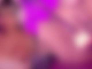 Live cam show with GinaKurt - Young Adult on madthumbs