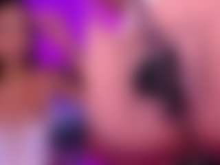 Live cam show with GinaKurt - Latina on Camsoda | colombia