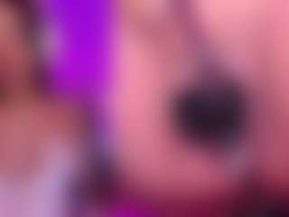 Live cam show with GinaKurt - Latina on Camsoda | colombia