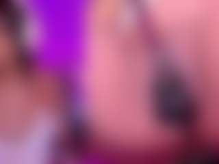 GinaKurt's Live Sex Cam Show
