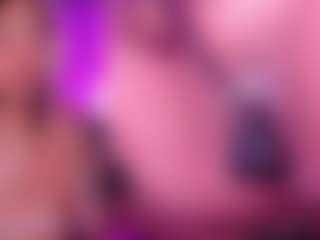 Live cam show with GinaKurt - Petite on SpankPalCams