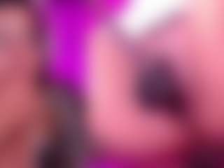 GinaKurt's Live Sex Cam Show