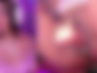 GinaKurt's Live Sex Cam Show