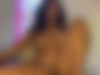 Live cam show with makaylafox - Brown Hair on Camsoda