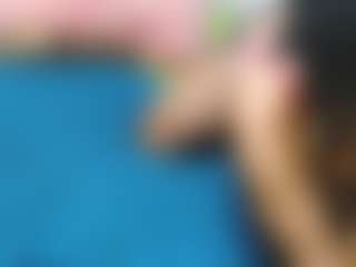 NaughtyMilfxox's Live Sex Cam Show