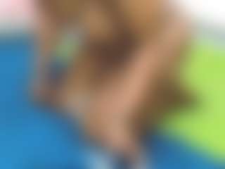 NaughtyMilfxox's Live Sex Cam Show