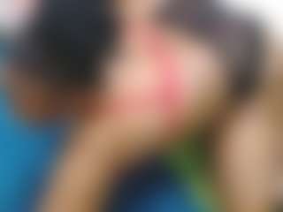NaughtyMilfxox's Live Sex Cam Show